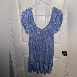 Hollister dress size M